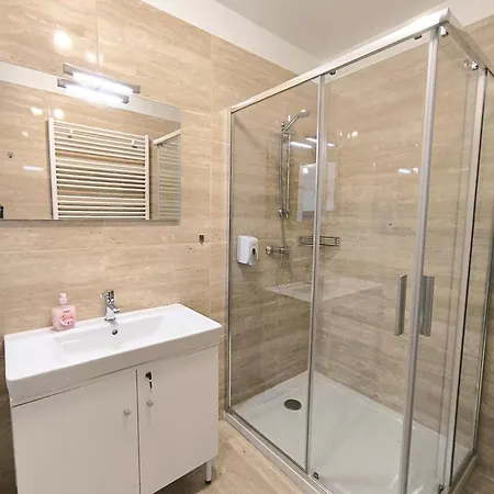 Helikon Terrace Susanne Apartamento