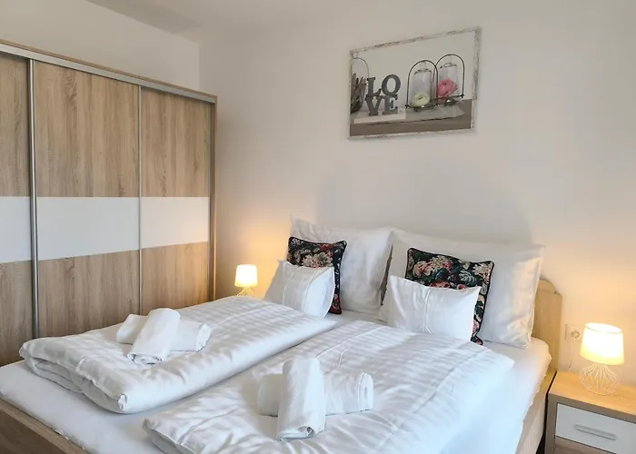 Helikon Terrace Susanne Keszthely